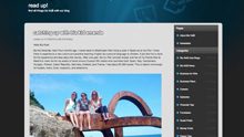 The homepage of a blog with a picture of a group of people on the beach.